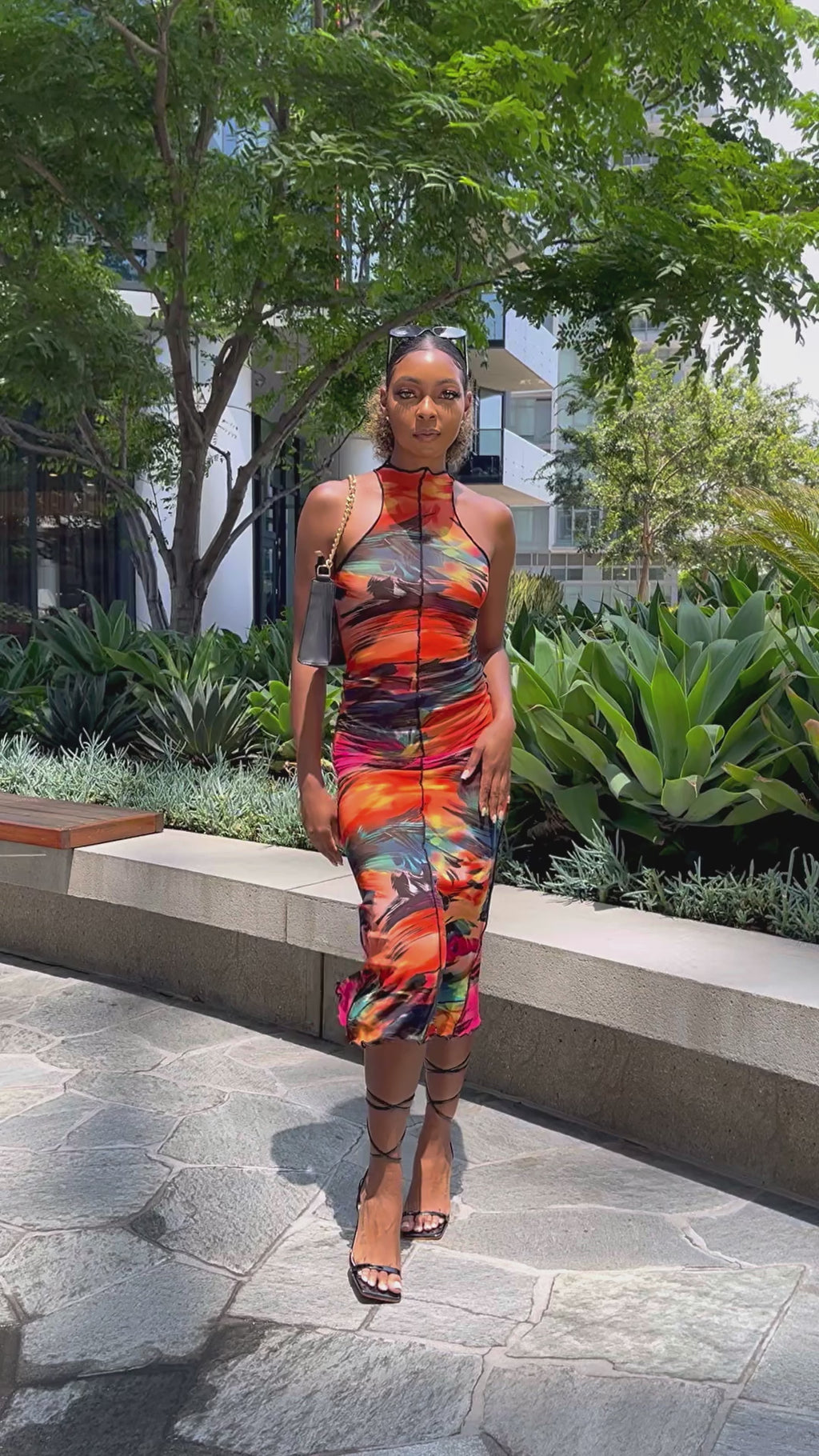 The Marjorie Dress in Tropic Guava